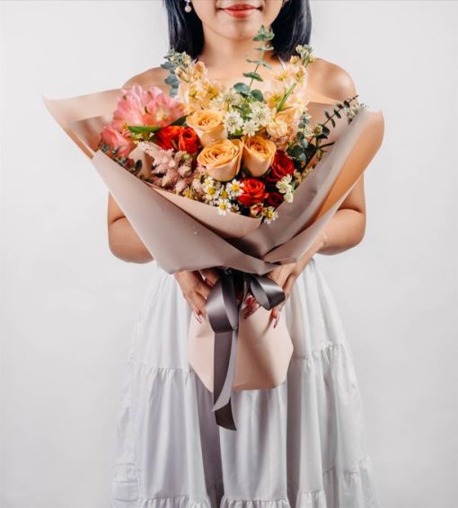 Luxe Rose Glow Bouquet - Image 2