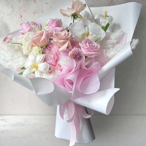 Magnificent Marvel Ultra Premium and Giant Bouquet - Image 10