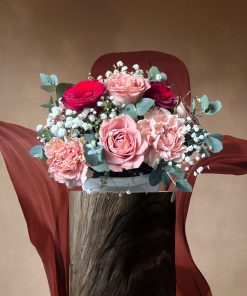 Burgundy and Gold Themed: Gilded Elegance Centrepiece