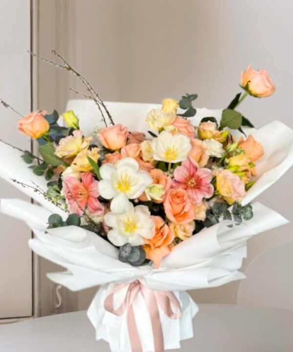 Peach Serenity Whisper Ultra Premium and Giant Bouquet