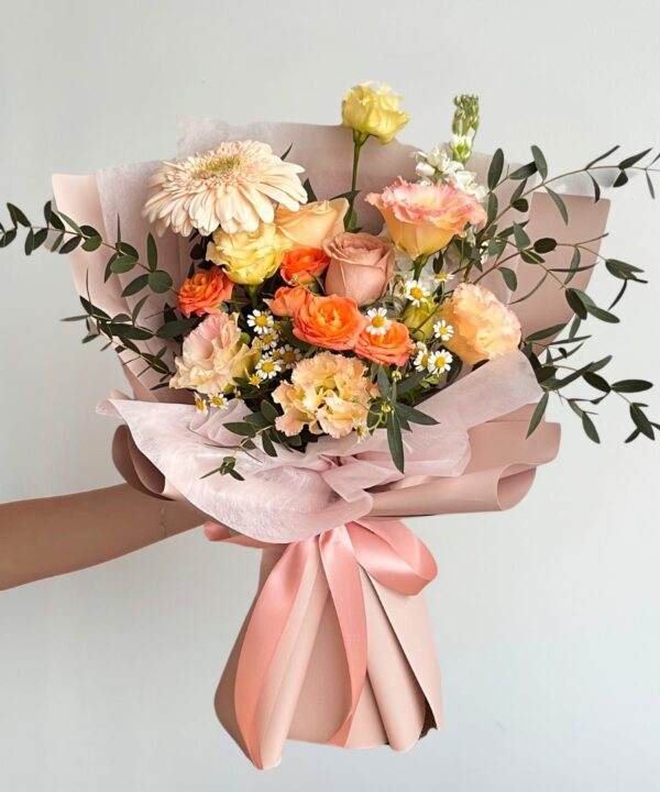Warm & Cheerful Bouquet